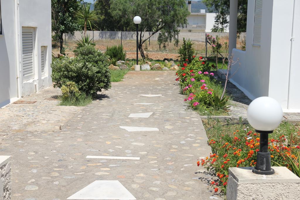 Zefyros Apartments And House Kíssamos Dış mekan fotoğraf